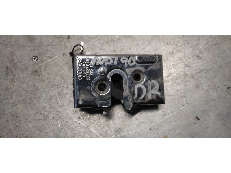 Recambio de cerradura puerta delantera derecha para audi 80/90 (893) 90 exklusiv referencia OEM IAM 893837016  