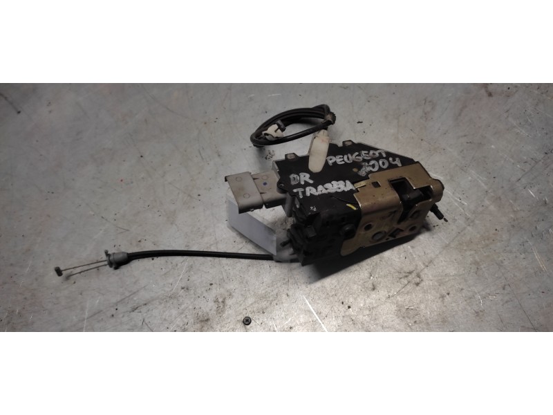 Recambio de cerradura puerta trasera derecha para peugeot 407 st confort referencia OEM IAM  6 PINS 
