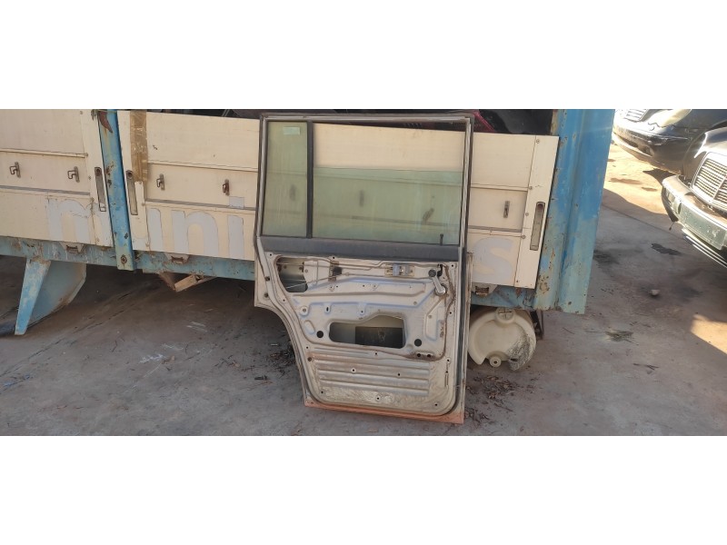 Recambio de puerta trasera izquierda para nissan patrol (k/w260) 2.7 turbodiesel referencia OEM IAM   