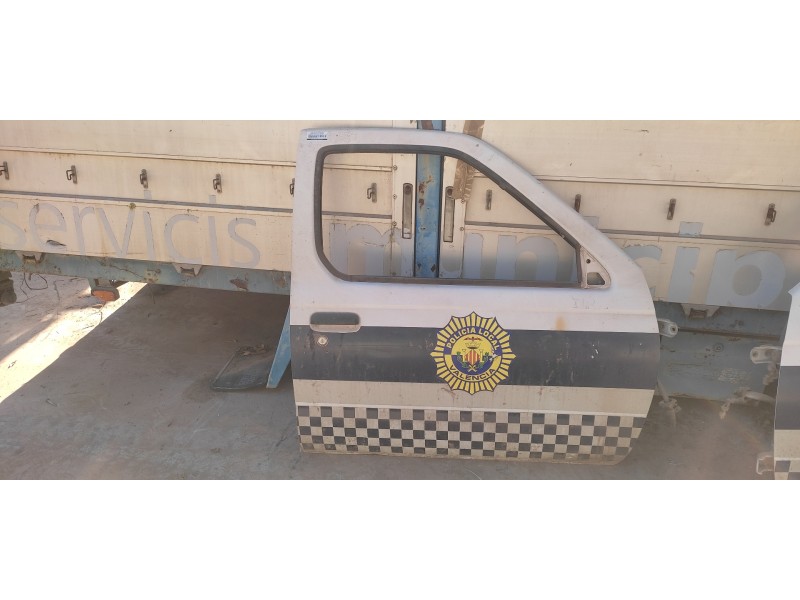 Recambio de puerta delantera derecha para nissan pick-up (d22) 2.4 cat referencia OEM IAM   