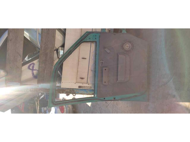 Recambio de puerta delantera izquierda para nissan vanette cargo 2.3 diesel referencia OEM IAM   