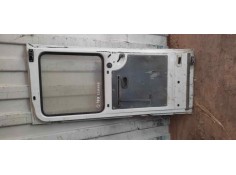 Recambio de porton trasero derecho para renault trafic 1.4 referencia OEM IAM    2