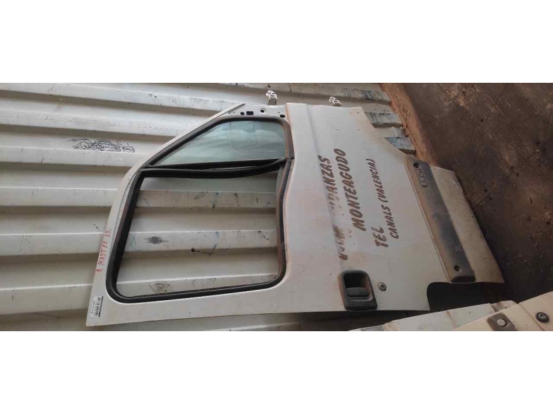 Recambio de puerta delantera derecha para renault master desde ´98 1.9 diesel referencia OEM IAM   