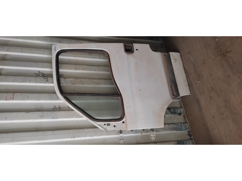 Recambio de puerta delantera izquierda para renault master desde ´98 2.2 diesel referencia OEM IAM   