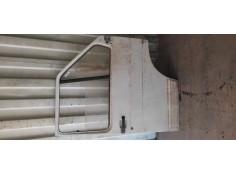 Recambio de puerta delantera derecha para renault trafic 1.6 referencia OEM IAM   