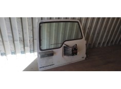 Recambio de porton trasero para land rover discovery 2.5 turbodiesel referencia OEM IAM   