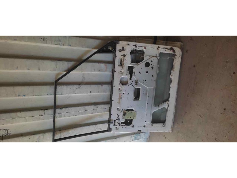 Recambio de puerta delantera izquierda para land rover discovery 2.5 turbodiesel referencia OEM IAM   