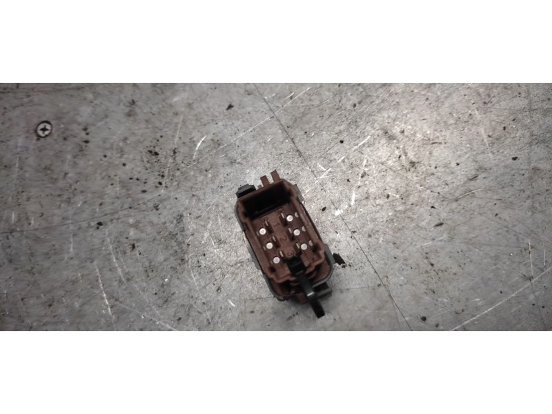 Recambio de mando elevalunas delantero derecho para renault clio iii authentique referencia OEM IAM  6 PINS 