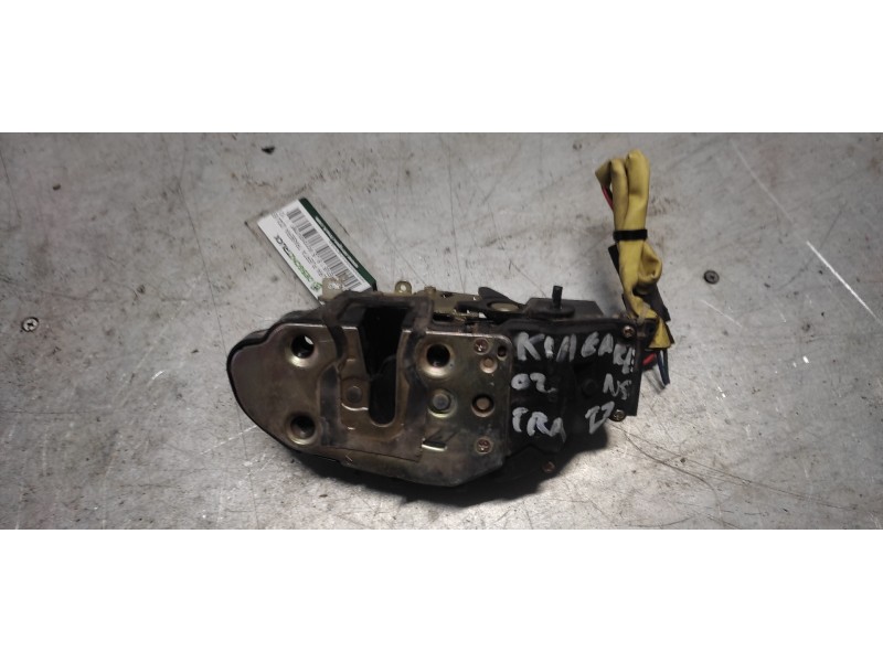 Recambio de cerradura puerta trasera izquierda para kia carens 1.8 ls monovolumen referencia OEM IAM  2 PINS 