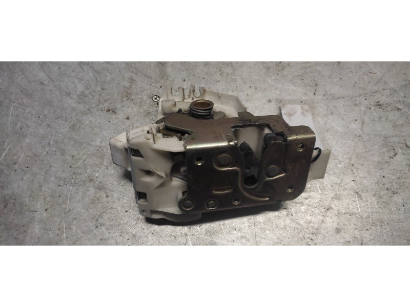 Recambio de cerradura puerta delantera derecha para ford mondeo berlina (gd) ghia referencia OEM IAM 1S7AF21812KA  