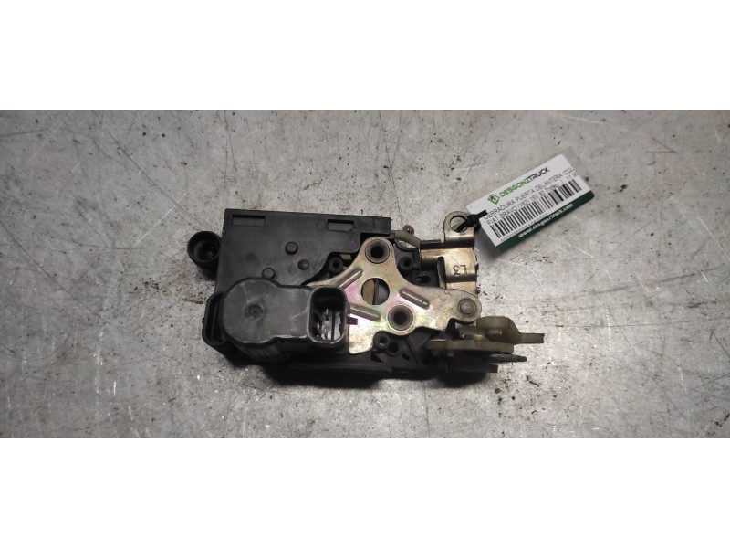 Recambio de cerradura puerta delantera izquierda para fiat bravo (182) 16v 80 trofeo referencia OEM IAM   
