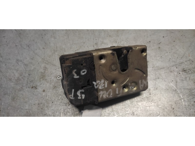 Recambio de cerradura puerta delantera izquierda para citroen xsara berlina 1.9 d sx referencia OEM IAM   