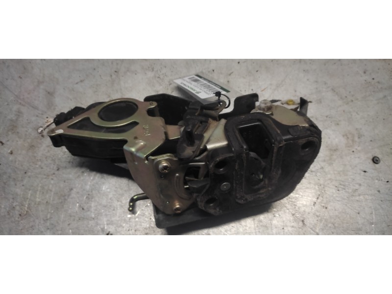 Recambio de cerradura puerta trasera derecha para hyundai matrix (fc) referencia OEM IAM   
