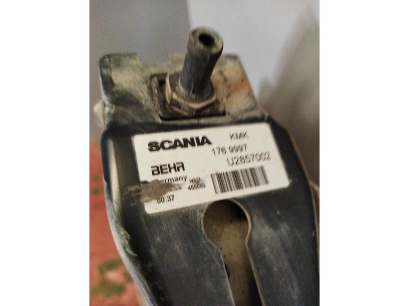 Recambio de radiador agua para scania trucks p, g, r, t series r 480 (480cv) referencia OEM IAM 1769997  