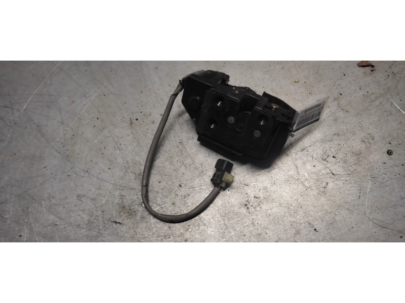 Recambio de cerradura puerta delantera izquierda para hyundai getz (tb) 1.4 gl referencia OEM IAM   