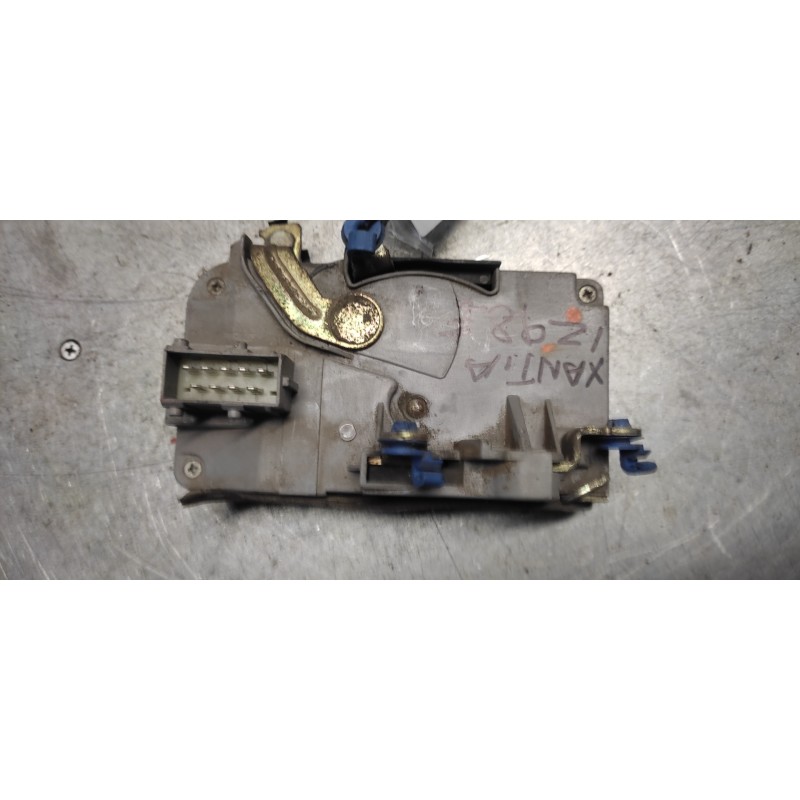 Recambio de cerradura puerta delantera izquierda para citroen xantia berlina 2.0 hdi activa referencia OEM IAM  9PINS 