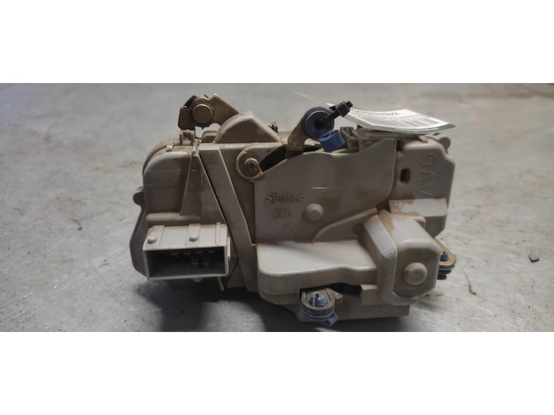 Recambio de cerradura puerta delantera izquierda para citroen xantia berlina 2.0 hdi activa referencia OEM IAM  6PINS 