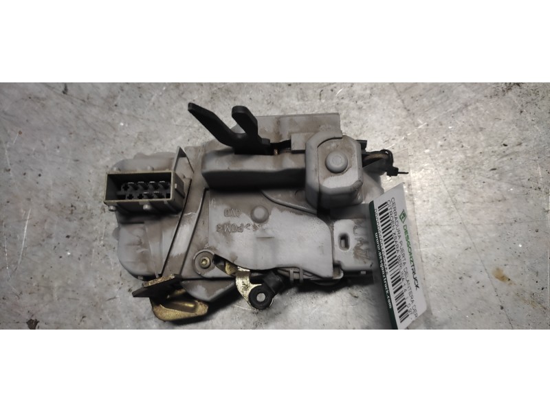 Recambio de cerradura puerta delantera derecha para citroen xsara berlina 1.4 referencia OEM IAM   6 PINS