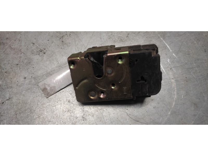 Recambio de cerradura puerta delantera derecha para citroen xsara berlina 1.4 referencia OEM IAM   6 PINS