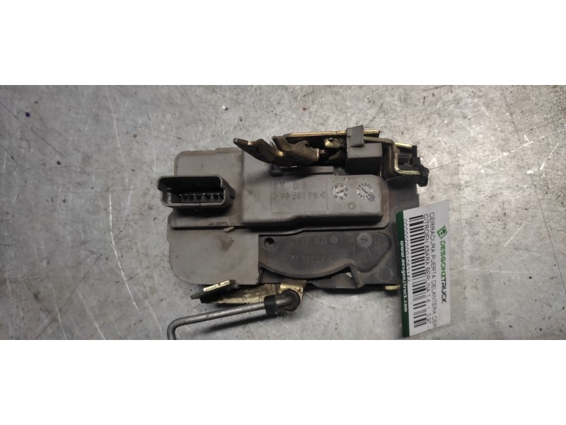 Recambio de cerradura puerta delantera derecha para citroen xsara berlina 1.4 referencia OEM IAM   6 PINS