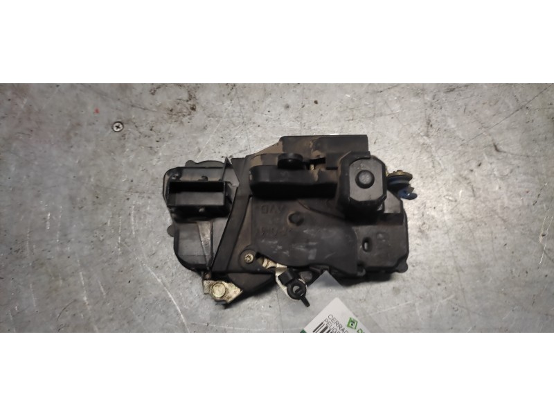 Recambio de cerradura puerta delantera derecha para peugeot partner (s1) combispace referencia OEM IAM   