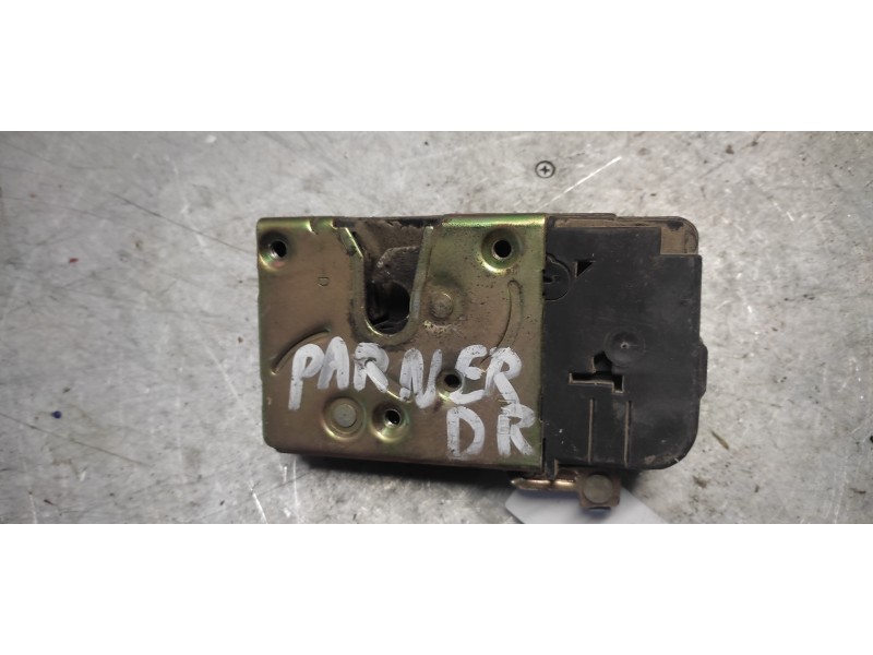 Recambio de cerradura puerta delantera derecha para peugeot partner (s1) combispace referencia OEM IAM   