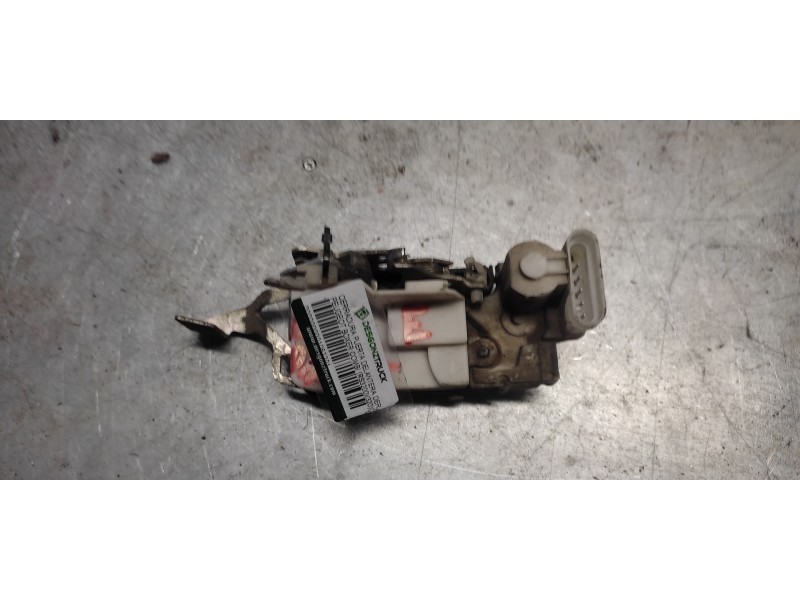 Recambio de cerradura puerta delantera derecha para peugeot boxer combi (rs3200)(320)(´02) estándar 1400 td referencia OEM IAM  