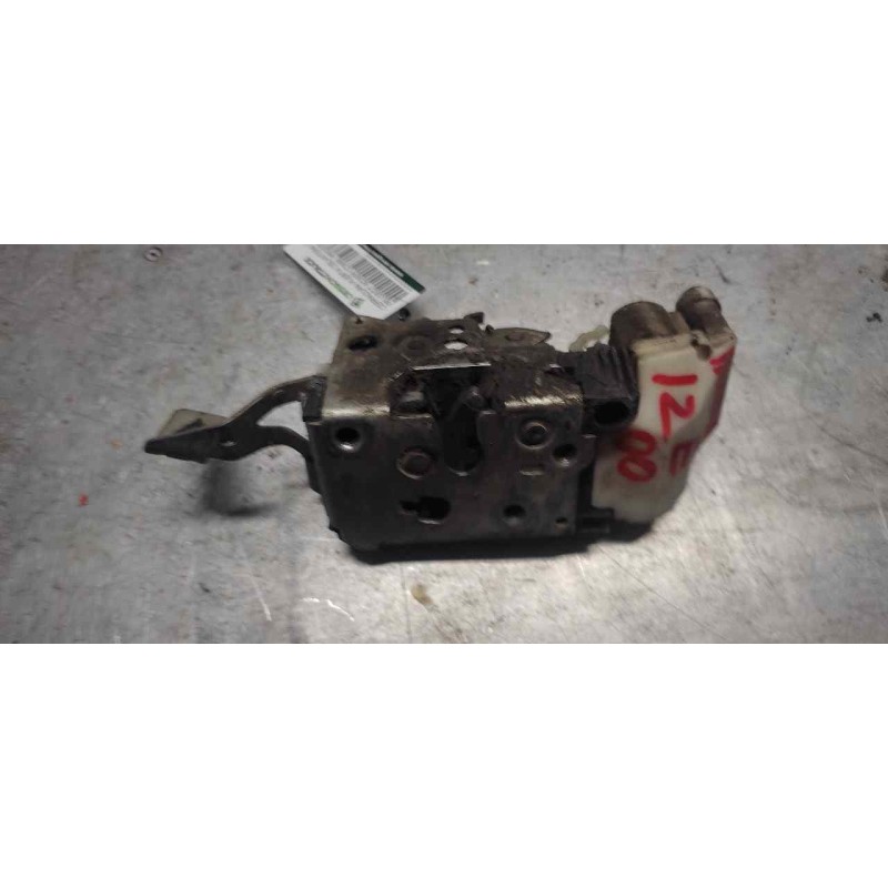 Recambio de cerradura puerta delantera izquierda para peugeot boxer combi (rs3200)(320)(´02) estándar 1400 td referencia OEM IAM