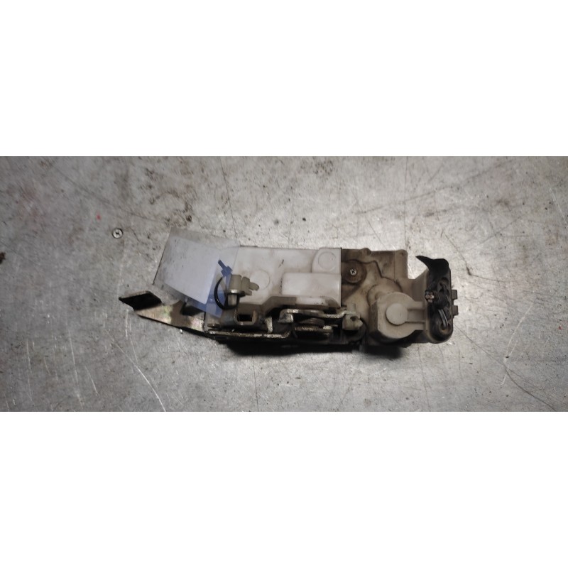 Recambio de cerradura puerta delantera izquierda para peugeot boxer combi (rs3200)(320)(´02) estándar 1400 td referencia OEM IAM