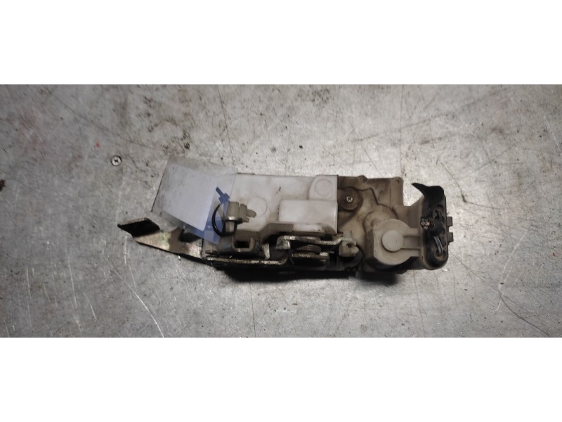 Recambio de cerradura puerta delantera izquierda para peugeot boxer combi (rs3200)(320)(´02) estándar 1400 td referencia OEM IAM