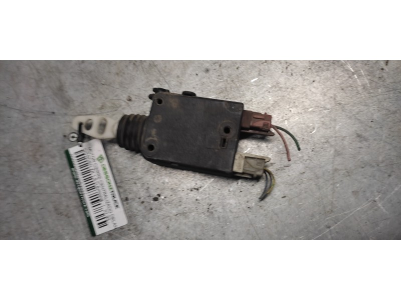 Recambio de motor cierre centralizado delantero izquierdo para citroen zx 1.9 d armonia referencia OEM IAM   