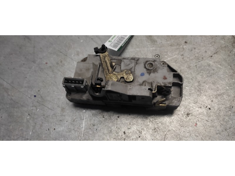 Recambio de cerradura puerta trasera izquierda para peugeot 406 berlina (s1/s2) srdt pack referencia OEM IAM  6 PINS 
