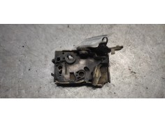 Recambio de cerradura puerta trasera izquierda para peugeot 205 berlina 1.1 mito referencia OEM IAM    2