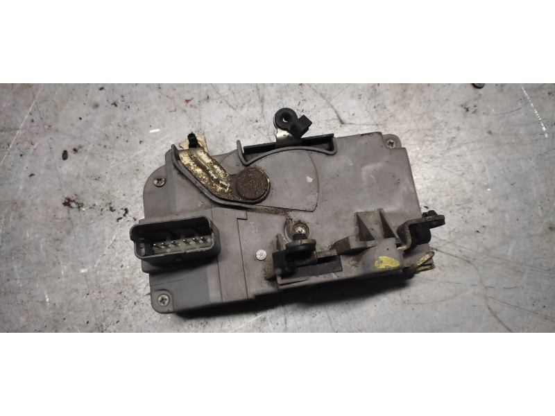 Recambio de cerradura puerta delantera izquierda para peugeot 406 berlina (s1/s2) srdt pack referencia OEM IAM  6 PINS 