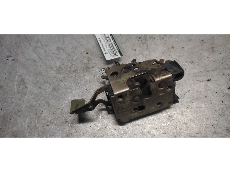 Recambio de cerradura puerta delantera izquierda para peugeot boxer combi (rs3200)(320)(´02) estándar 1400 td referencia OEM IAM