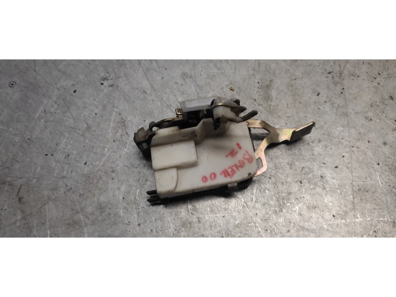 Recambio de cerradura puerta delantera izquierda para peugeot boxer combi (rs3200)(320)(´02) estándar 1400 td referencia OEM IAM