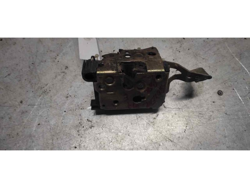 Recambio de cerradura puerta delantera derecha para peugeot boxer combi (rs3200)(320)(´02) estándar 1400 td referencia OEM IAM  