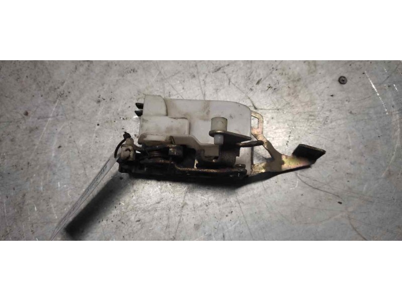 Recambio de cerradura puerta delantera derecha para peugeot boxer combi (rs3200)(320)(´02) estándar 1400 td referencia OEM IAM  