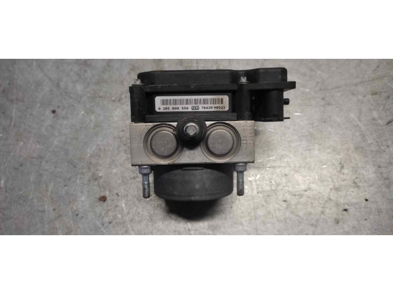 Recambio de abs para renault clio iii authentique referencia OEM IAM 8200747140  