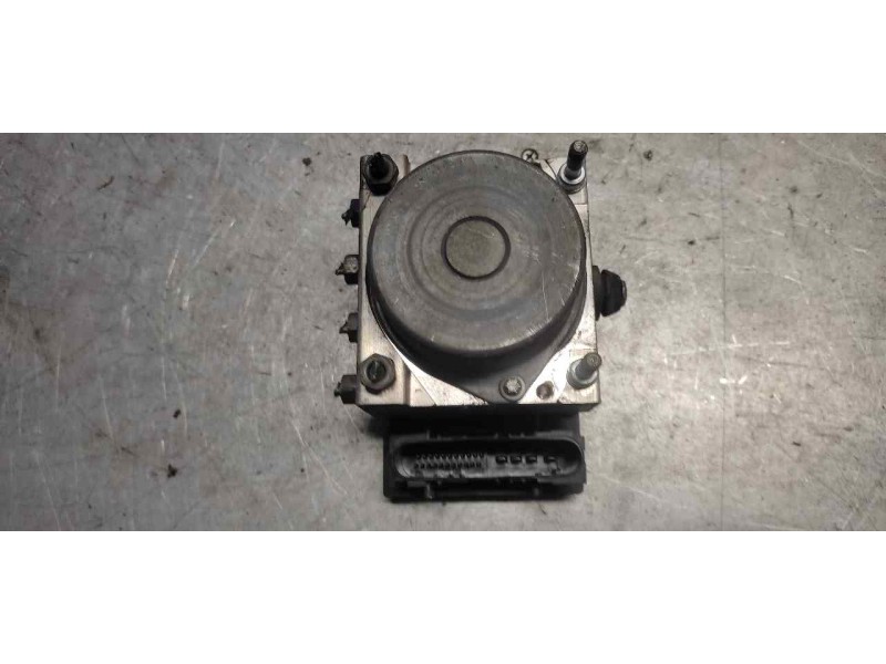 Recambio de abs para renault clio iii authentique referencia OEM IAM 8200747140  