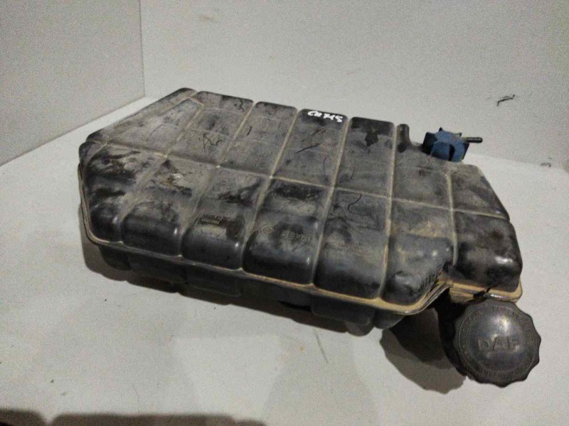 Recambio de deposito expansion para daf serie 95 xf .xxx 12.6 diesel referencia OEM IAM 1607794  