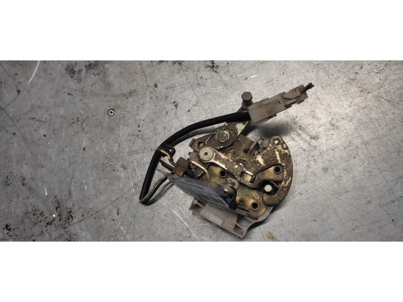 Recambio de cerradura puerta delantera derecha para citroen bx break 1.6 referencia OEM IAM   2 PINS