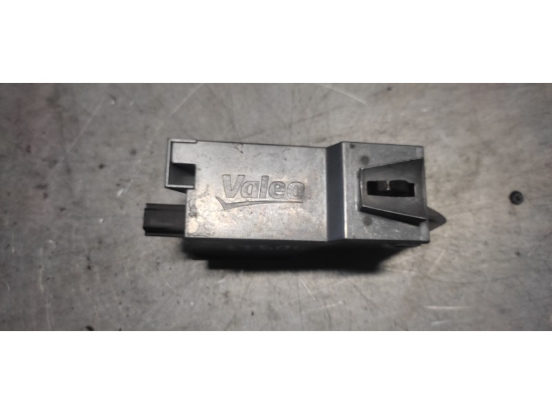 Recambio de antirrobo para ford mondeo ber. (ca2) ghia referencia OEM IAM 7G913F880  