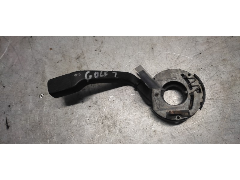 Recambio de mando intermitentes para volkswagen golf ii (191/193) 1.6 referencia OEM IAM   7 PINS