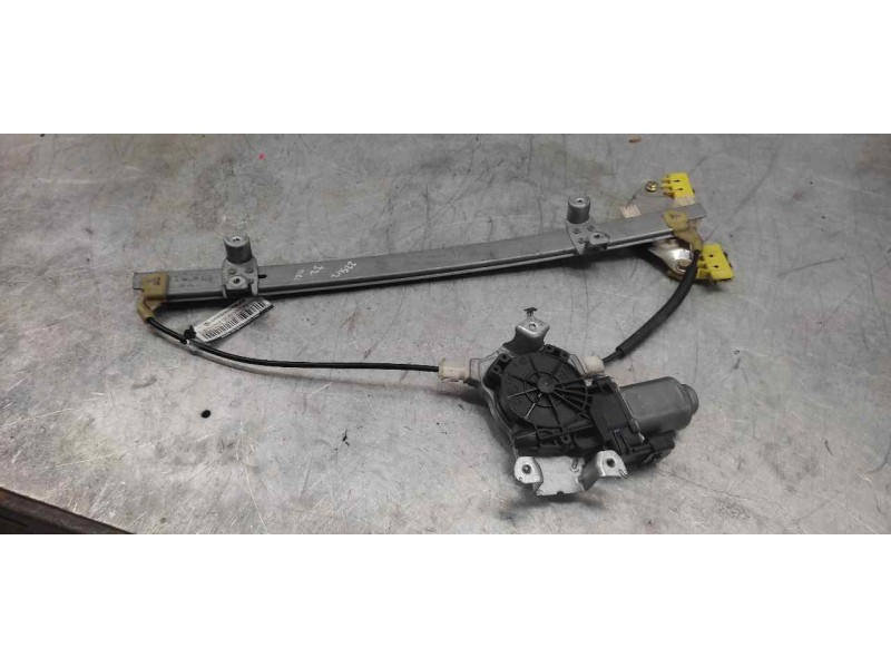 Recambio de elevalunas delantero izquierdo para nissan note (e11e) acenta referencia OEM IAM 400925B 6 PINS 