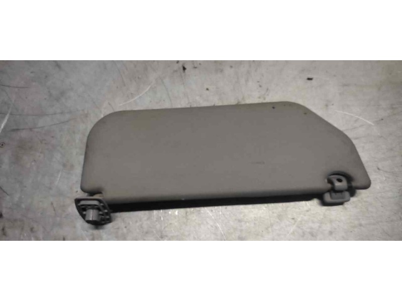 Recambio de parasol izquierdo para citroen saxo 1.1 referencia OEM IAM   