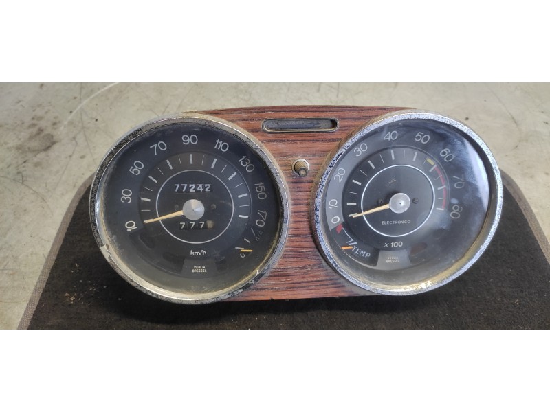 Recambio de cuadro instrumentos para seat 124 124 referencia OEM IAM   