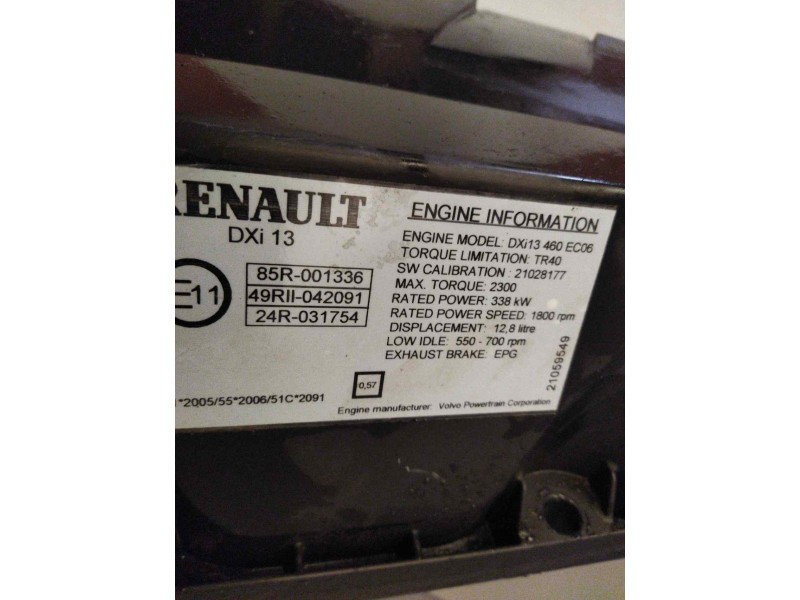 Recambio de tapa balancines para renault magnum ab 2005 12.8 diesel referencia OEM IAM 20515103 7420515101 