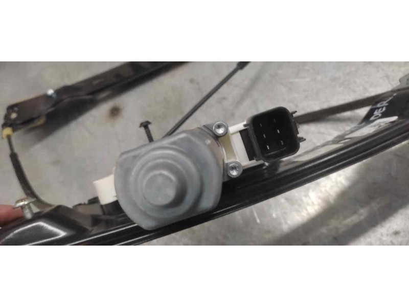 Recambio de elevalunas delantero derecho para ford focus lim. (cb8) titanium referencia OEM IAM BM51A23200BE  