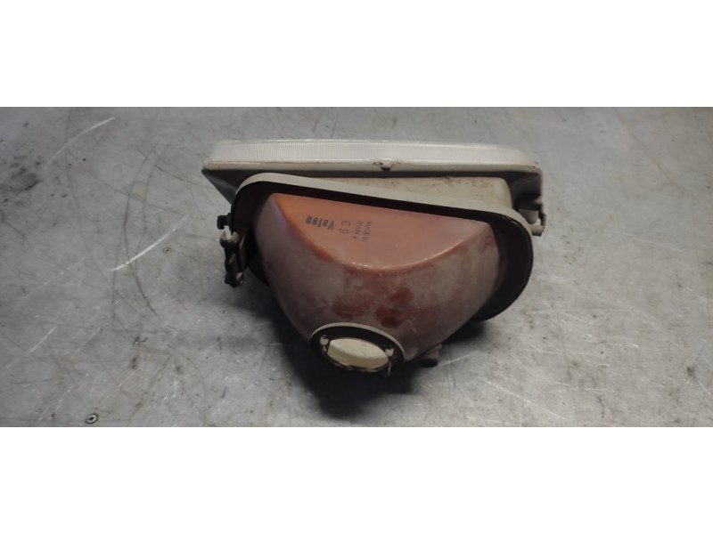 Recambio de faro izquierdo para peugeot 205 berlina 1.8 diesel referencia OEM IAM   